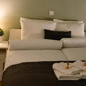 la-bella.inbudapesthotels.com/